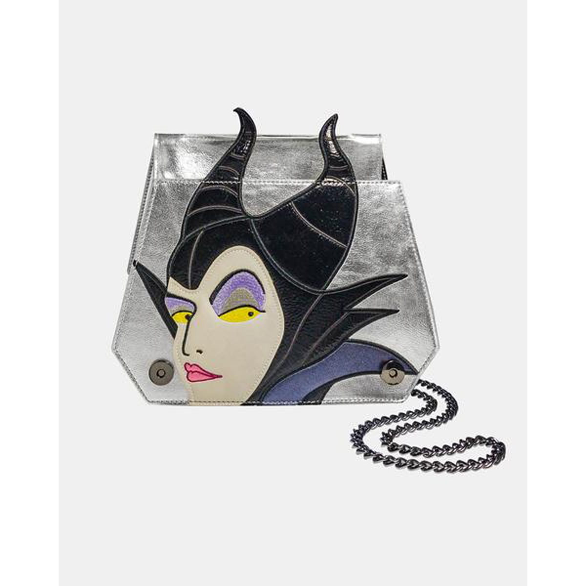 fiercekittenz on X: FINALLY finished this Disney Villains purse. Make sure  to DM me if you have any interest!  / X